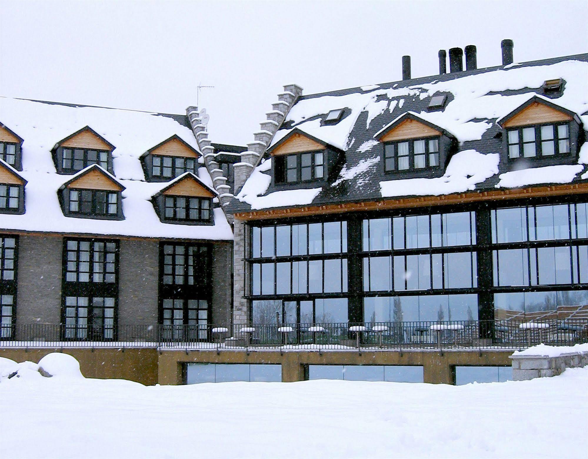 Hg Cerler Hotel ภายนอก รูปภาพ
